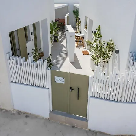 Casa de Férias Joelia B Paros With Private Jacuzzi Naousa