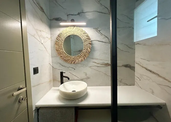 Paros B With Private Jacuzzi * Naousa