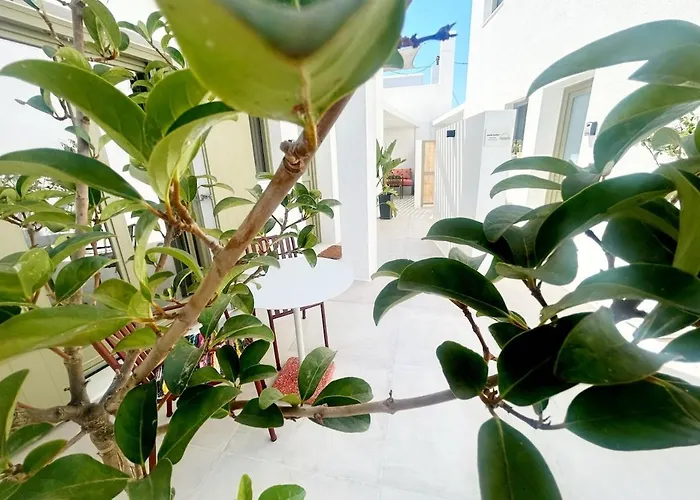 Paros B With Private Jacuzzi *