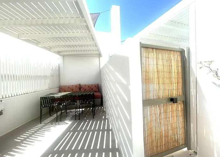 Paros B With Private Jacuzzi Vakantiehuis Naousa