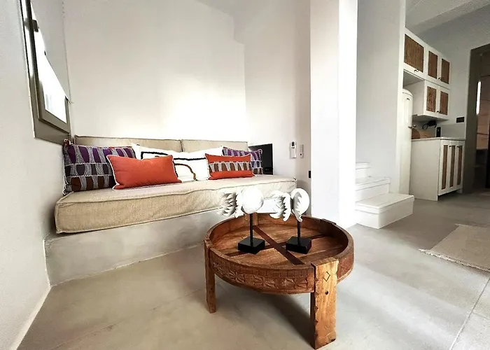 Paros B With Private Jacuzzi Vakantiehuis